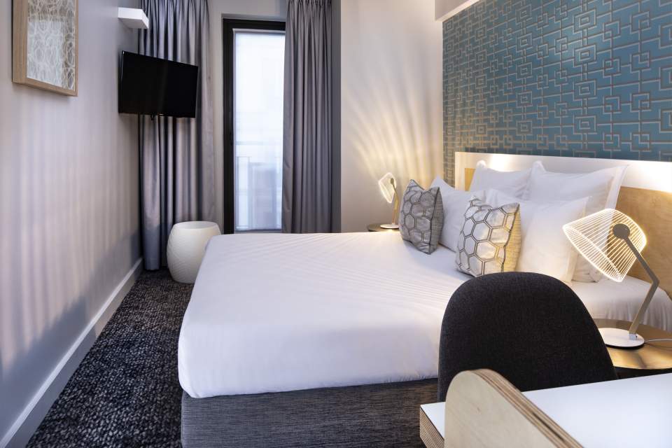 Standard Rooms, Hotel Paris Bastille, Next to Gare de Lyon